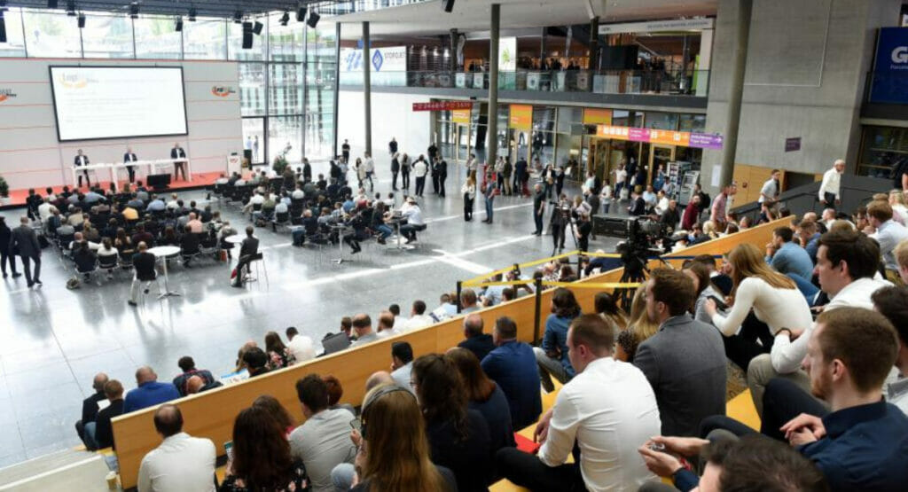 Das Rahmenprogramm der LogiMAT 2023 beschäftigt sich in verschiedenen Diskussionen mit den Themen, die die Branche bewegen.