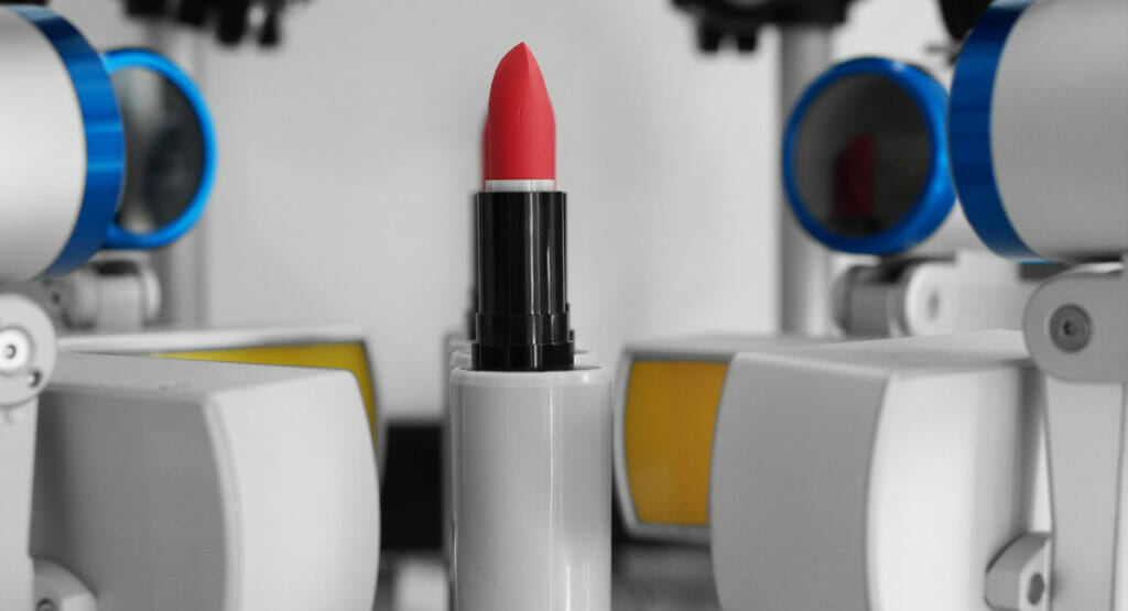 With the new self-learning system Artificial Intelligence is used to screen the quality of products.