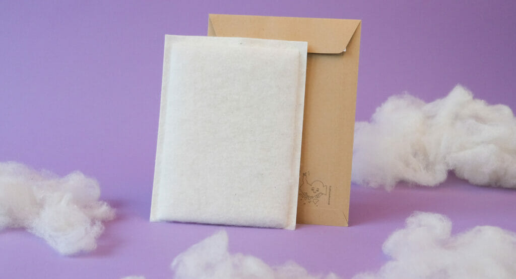 Für den Schutz von Produkten wird wolle bei der E-Commerce-Verpackung genutzt.