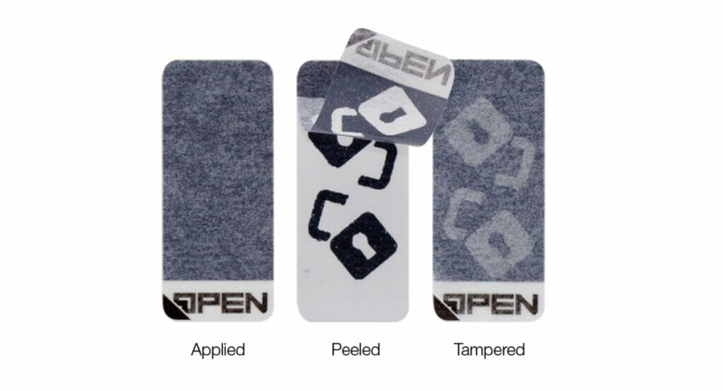 Die Sicherheitsetiketten von Securikett zeigen Fälschungen und bereits geöffnete Produkte sicher an.