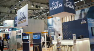 Das Intralogistik-Unternehmen Swan setzt seinen Schwerpunkt seines LogiMat-Auftrittes auf das Thema „Usability“. Im Kern steht die SAP-basierte Automatisierungslösung 3D Logistics Cockpit.