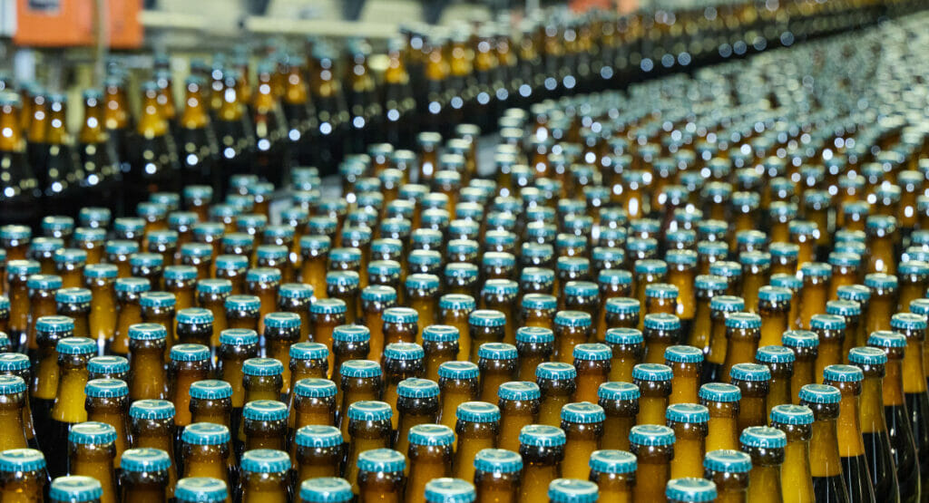 The right sensors and light barriers are indispensable for accurate, error-free and safe filling.