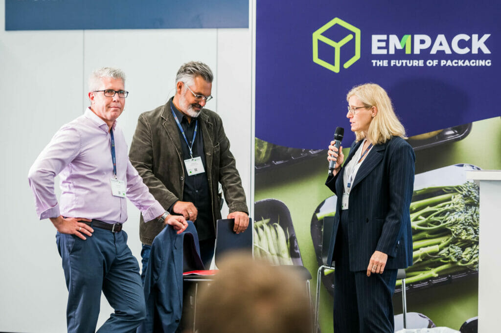 Diskussionsrunde auf dem ScienceCenter der EMPACK 2022. (Bild: Easyfairs Deutschland GmbH)