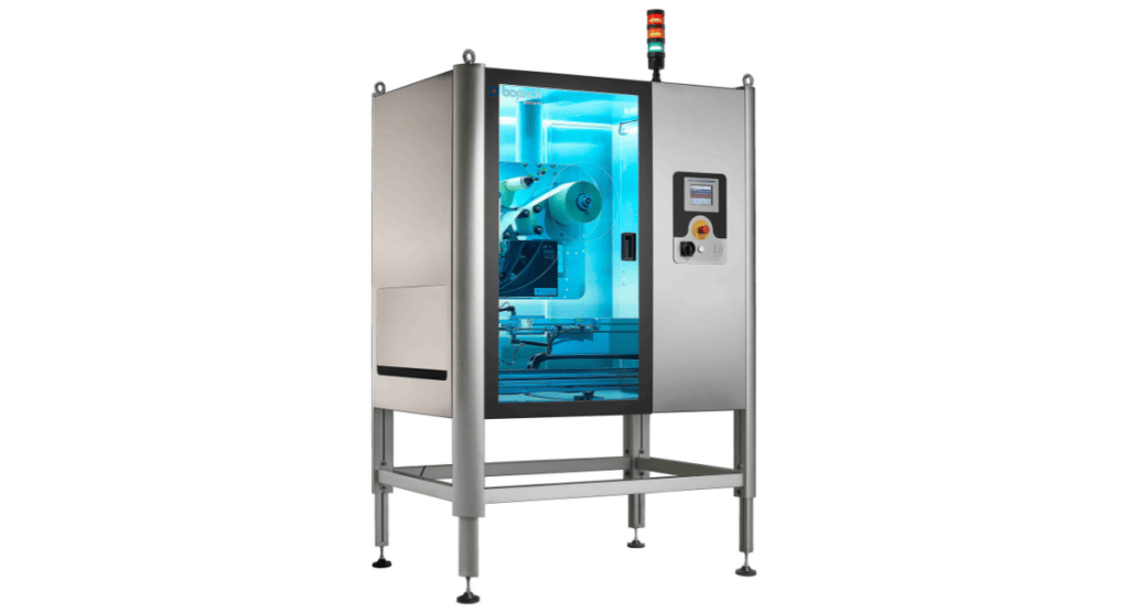 Produktidentifizierungs- und Rückverfolgbarkeitslösung ZetesAtlas in Kombination mit einem Hochleistungsapplikator.