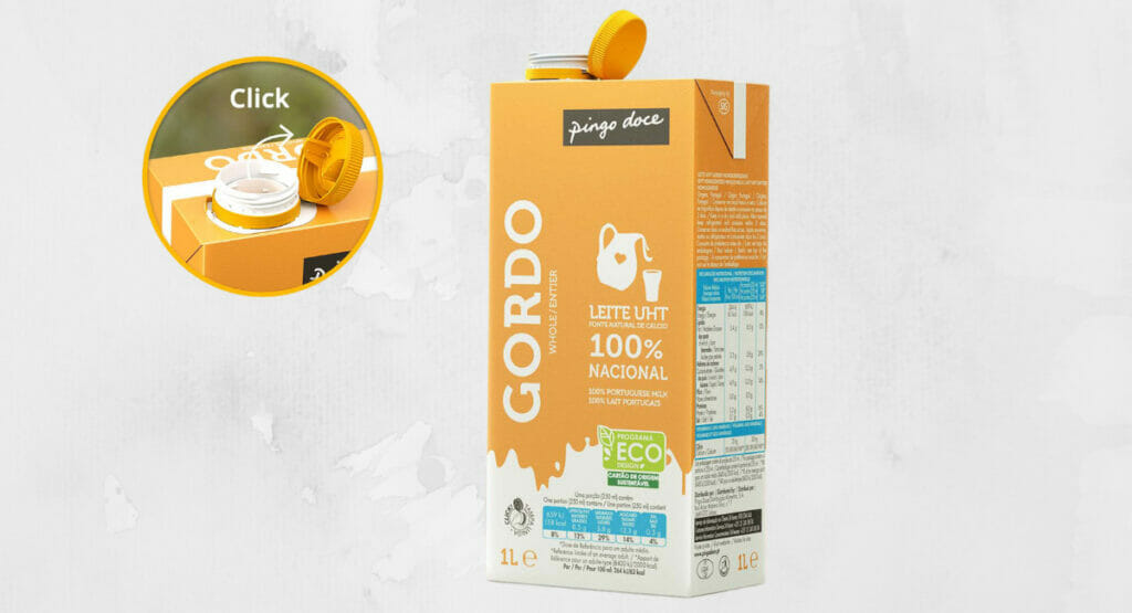 Der SIG MaxxCap Linked Verschluss bleibt fest mit der Kartonpackung verbunden