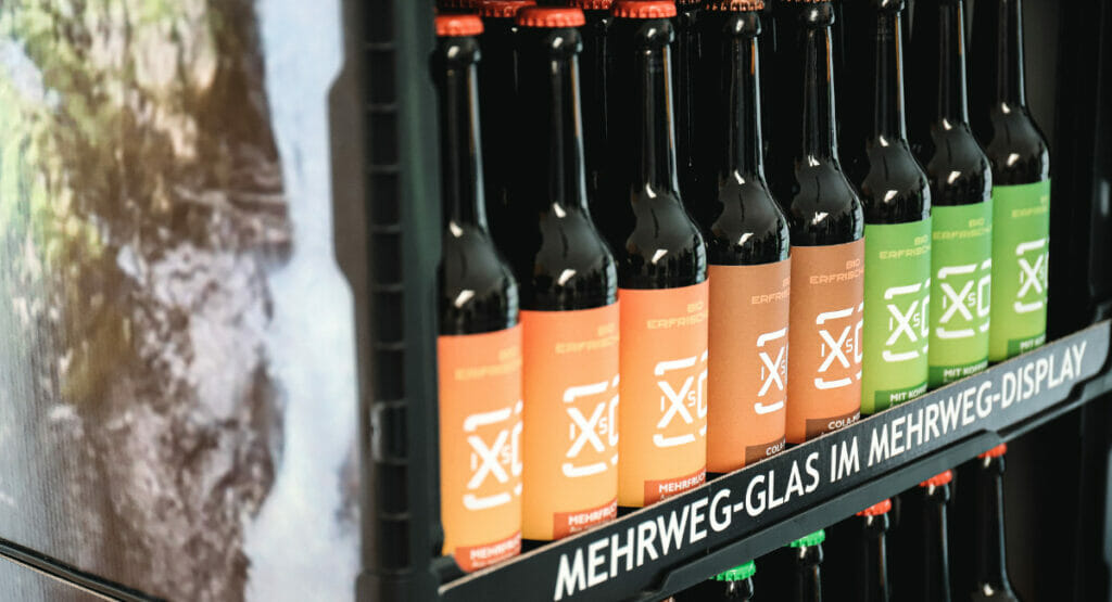 Mehrweg in Mehrweg – in den Displays finden zum Beispiel Mehrwegglasflaschen Platz.