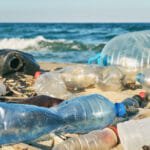 Neue Anlage für Kunststoffrecycling hilft Indonesien im Kampf gegen die Verschmutzung der Ozeane