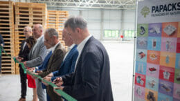 Papacks eröffnet Gigafactory 2 in Thüringen