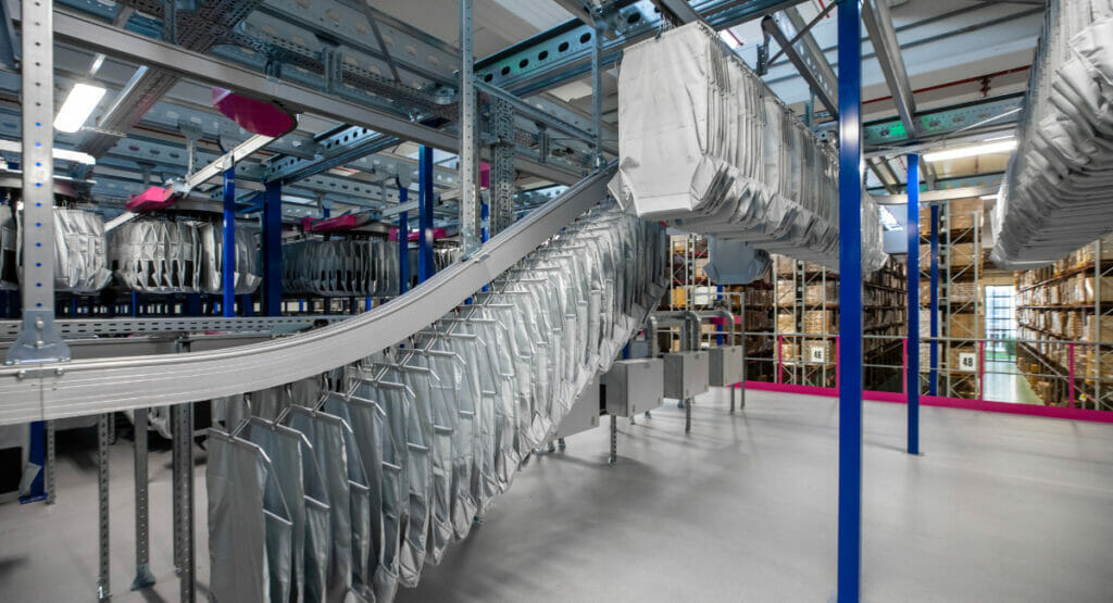 Das BG Pouch System der Beumer Group unterstützt Einzelhändler