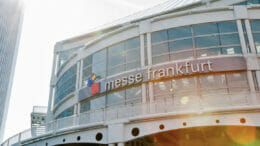 Im Juni 2024 kommt die Prozessindustrie in der Messe Frankfurt zur Achema zusammen.