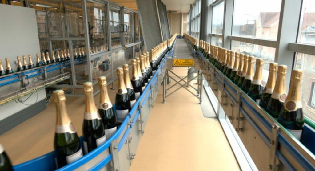 Mit der Technik von Zetes können die Flaschen von Maison Burtin rückverfolgt werden.