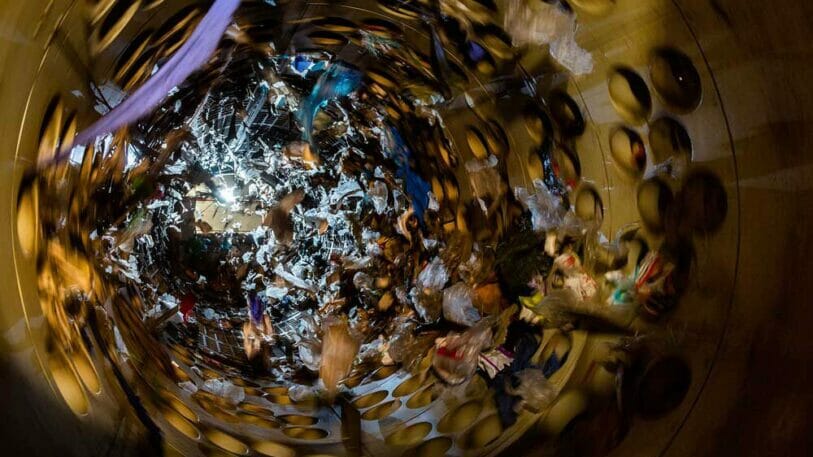 Das Recycling von Leichtverpackungsmaterial (LVP) aus Post-Consumer-Strömen wird mit dem neuen Verfahren verbessert.