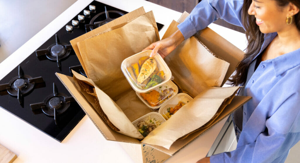 Die papierbasierte Lösung von Ranpak stellt eine die Kühlkette sicher.