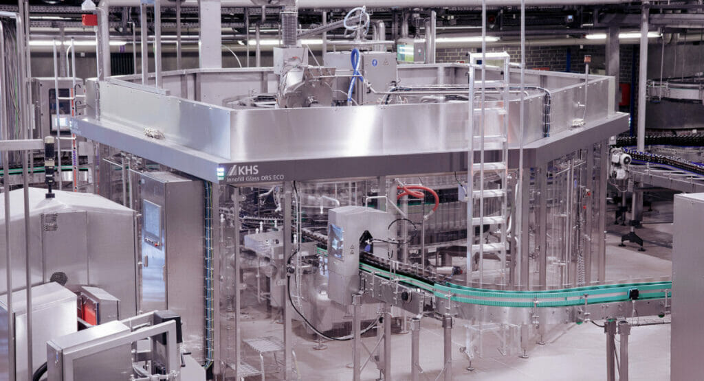 Die Abfüllmaschine Glasfüller Innofill Glass DRS ECO ist auf der BrauBeviale bei KHS zu sehen.