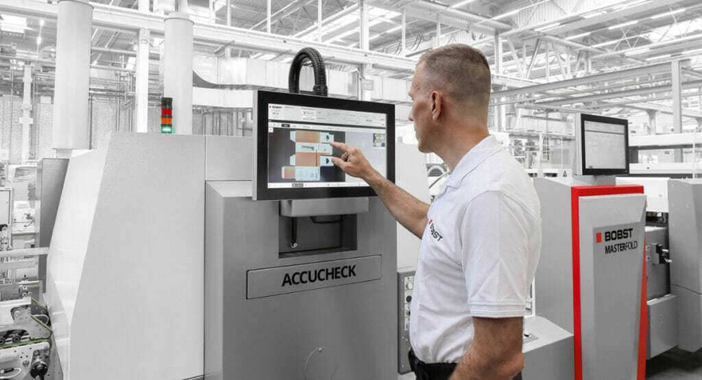 Mit dem neuen Recipe Management für das Inspektionssystem AccuCheck können bei der Faltschachtelherstellung die Rüstzeiten verkürzt und Eingabefehler vermieden werden.