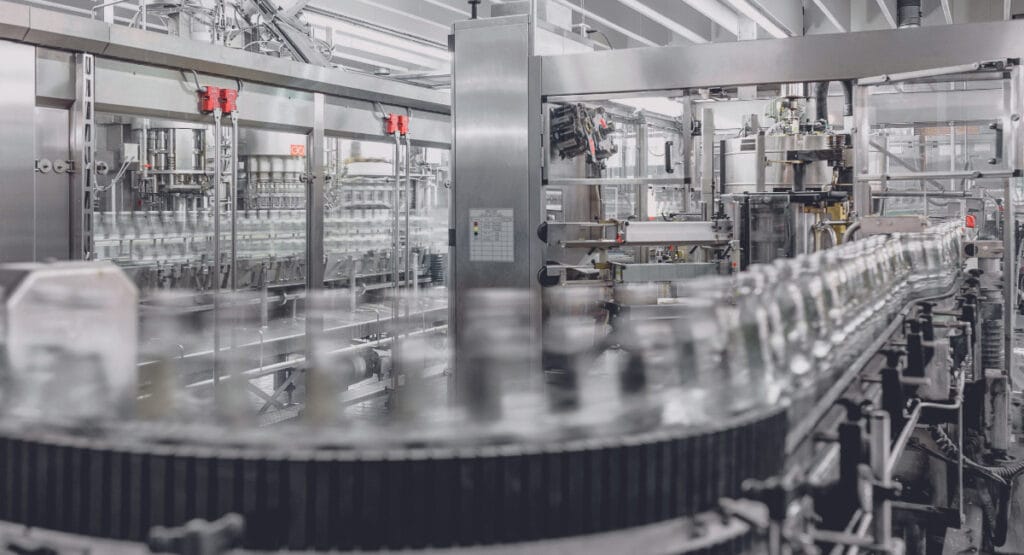 With sensors and safety solutions for automation, the Leuze Group supports its customers at every step of the packaging process. (Images: Leuze)
