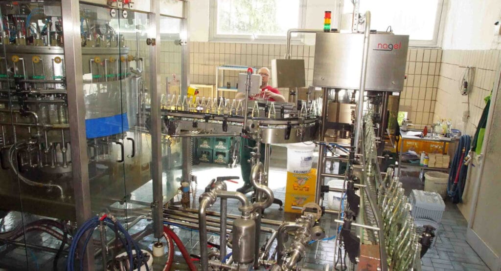 Die Vollinspektionsmaschine von Nagel konnte optimal in die Linie integriert werden.