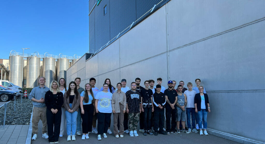 Bei Südpack haben 2023 27 Auszubildende und Studierende ihren beruflichen Werdegang begonnen.