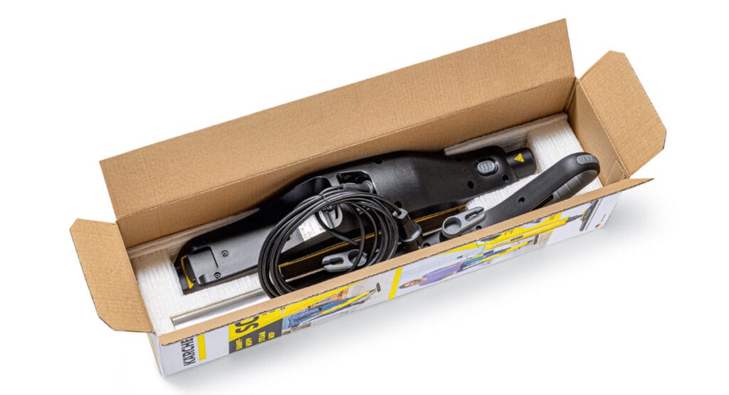 The steam cleaner from Kärcher is packed for transport in a sustainable alternative from Storopack.