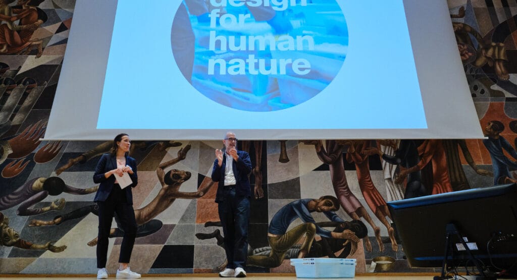 Kim Cheng, Geschäftsführerin des dvi und Arne Schultchen auf der Dresdner Verpackungstagung.