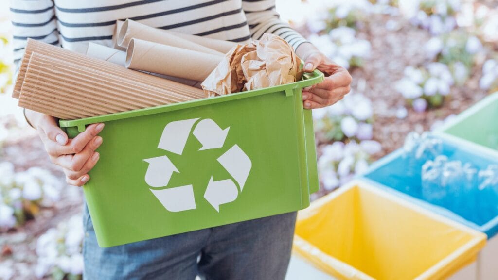 Pro carton sammel- und recyclingsystem papier und karton