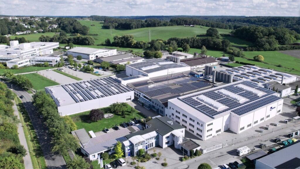 Mit der Übernahme der Heinlein Plastik-Technik GmbH baut die ALPLA Group ihre Sparte ALPLApharma weiter aus.