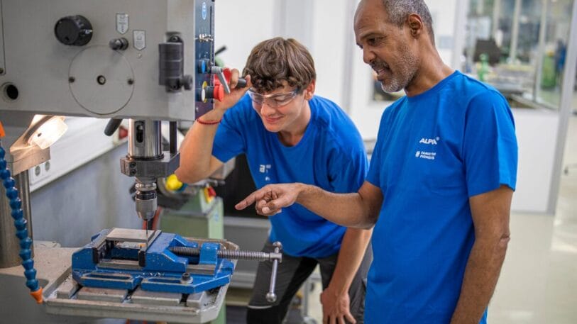 Alpla setzt weltweit auf die eigene Fachkräfteausbildung. (Bild: Alpla)